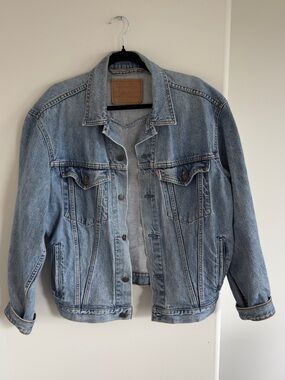 Vintage Levi’s Classic Denim Jacket